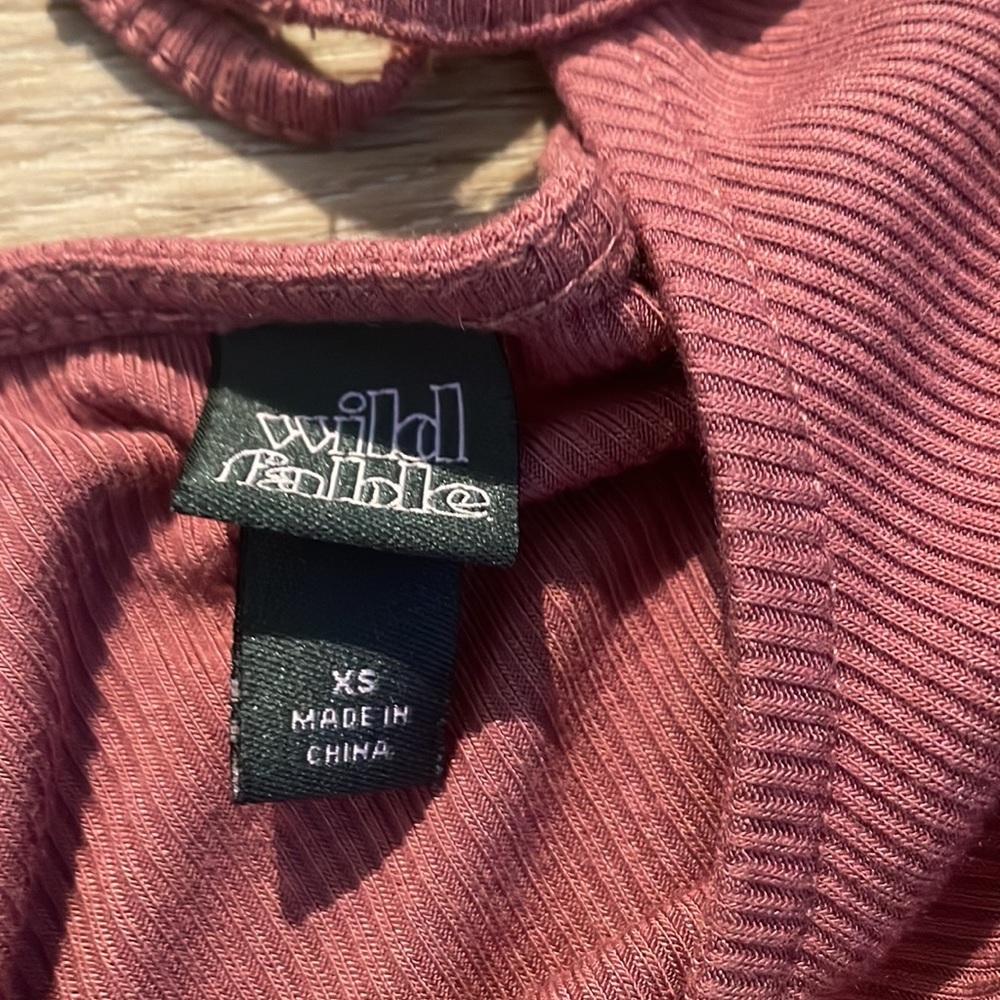 Romper - Picture 2 of 2